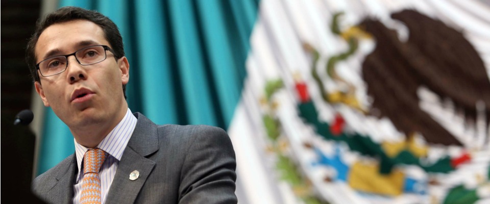 Presenta diputado Fernando Zárate iniciativa para mejorar regulaciones de etiquetado y publicidad infantil