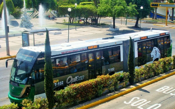 El sistema de transporte articulado de León, Guanajuato, se convierte en referencia nacional e internacional