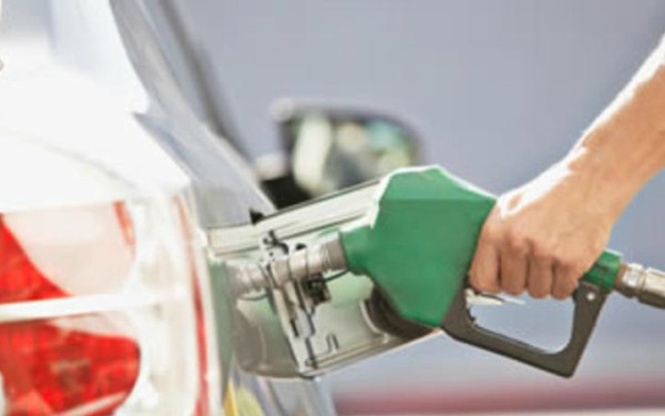 Ante el desabasto de combustible, automovilistas encuestados reconocen los beneficios en tiempo y dinero de reducir sus desplazamientos en auto